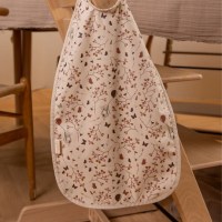 Little Pea_nuuroo_Albert_σαλιάρα_Alberte_long_bib_coated-Bib-NU439-Koala_Flower-1